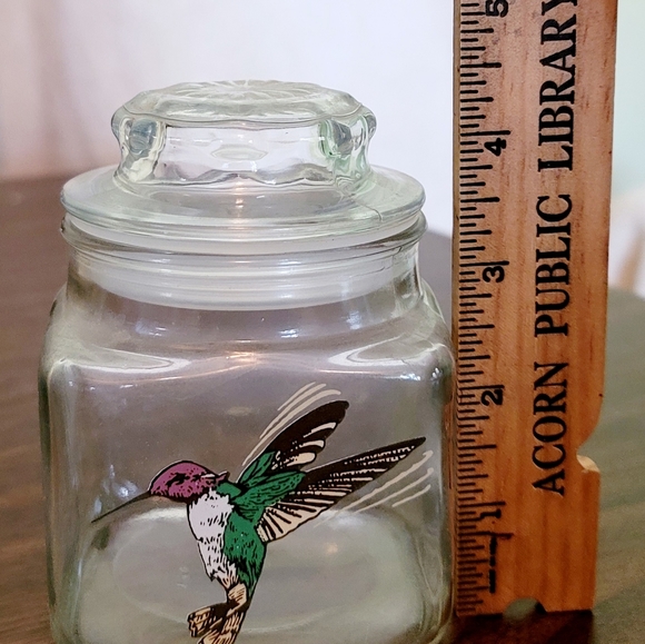 Small glass jar with hummingbird on front - Picture 3 of 3